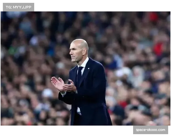 拜仁主帅齐达内谈争冠压力：我们只关注下一场比赛的结果。